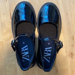 Zara 90s style Mary Jane’s - size 36 girls.